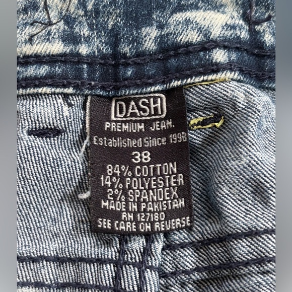 Dash Jeans Distressed Shorts Size 38 Bleached Denim Style Streetwear Hip Hop Y2K - Picture 2 of 4